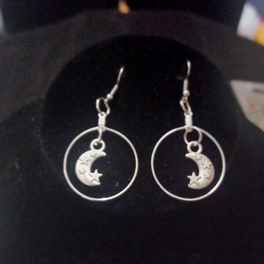 💐Handcrafted moon and stars Earrings💐